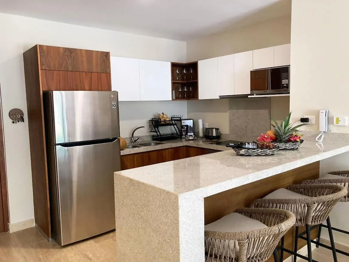 Stunning 2 Bedroom Apartment At Condo With Best Tulum Infinity And Jacuzzi By Waves Management 0*,