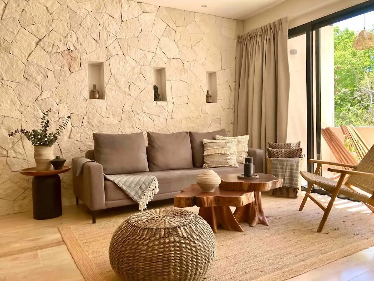 Stunning 2 Bedroom Apartment At Condo With Best Tulum Infinity And Jacuzzi By Waves Management